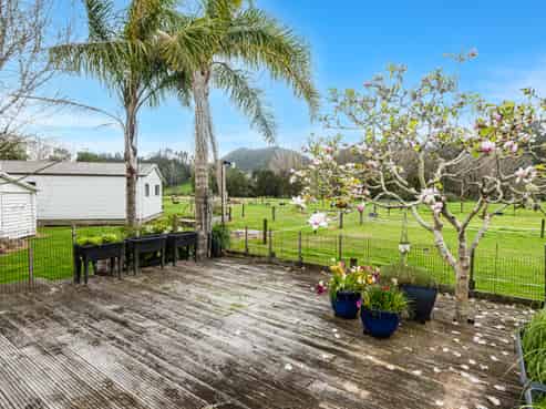 386 Otaika Valley Road, Otaika