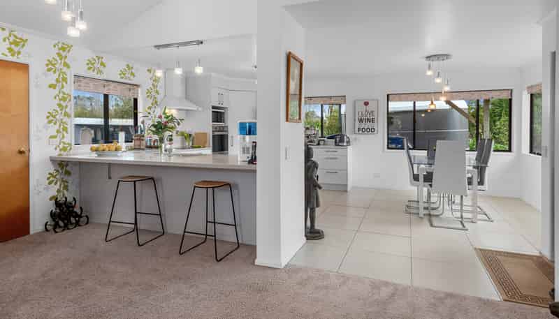386 Otaika Valley Road, Otaika