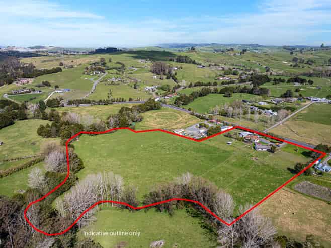 386 Otaika Valley Road, Otaika