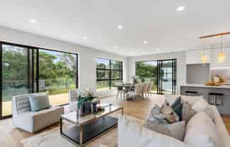 23B Stephanie Close, Glenfield