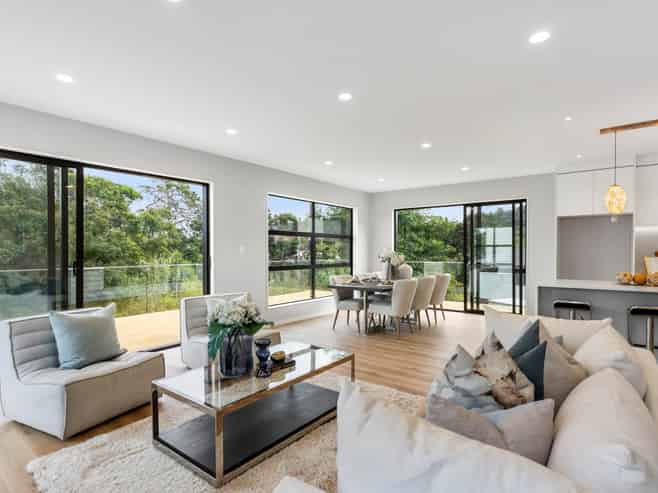 23B Stephanie Close, Glenfield