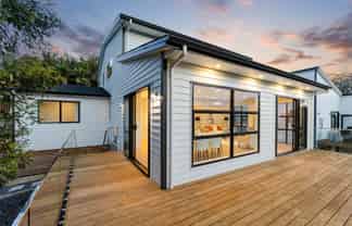 23B Stephanie Close, Glenfield