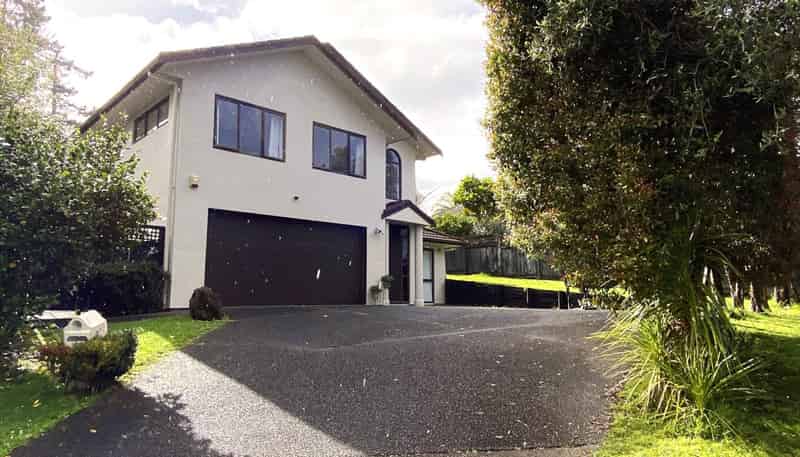 3 Maryann Place, Greenhithe