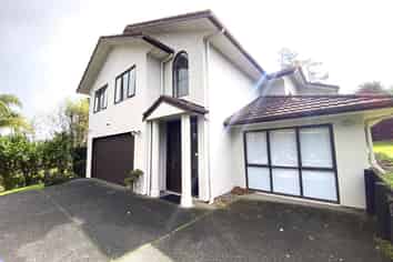 3 Maryann Place, Greenhithe