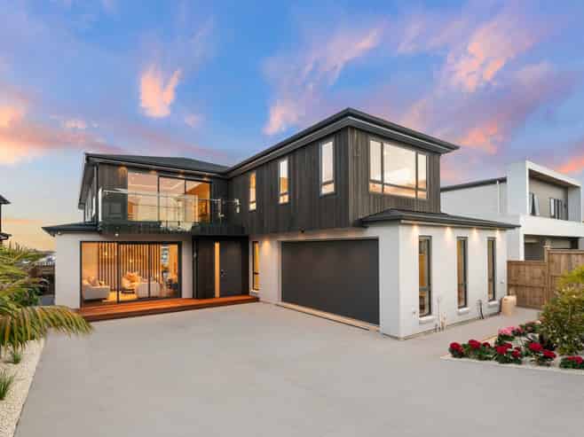 5 Koheru Place, Long Bay