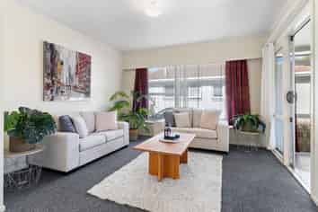 A/272 Clyde Street, Hamilton East