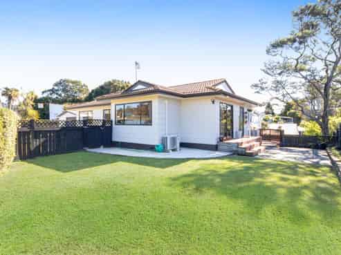 121 Godley Road, Green Bay