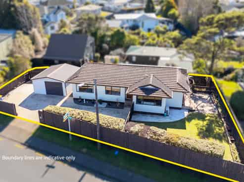 121 Godley Road, Green Bay