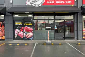 High Profile Retail Space, Sydenham