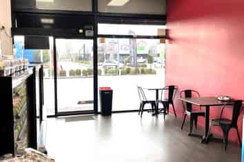 High Profile Retail Space, Sydenham