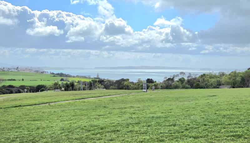 105 Macleans Road, Bucklands Beach