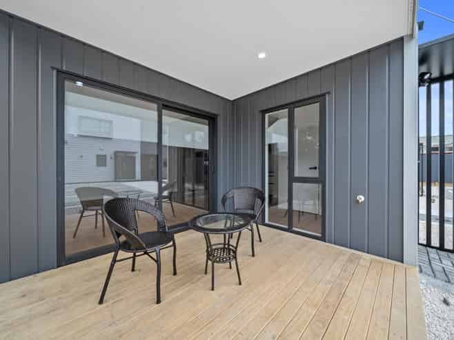 2/9 Wilson Place, Papakura
