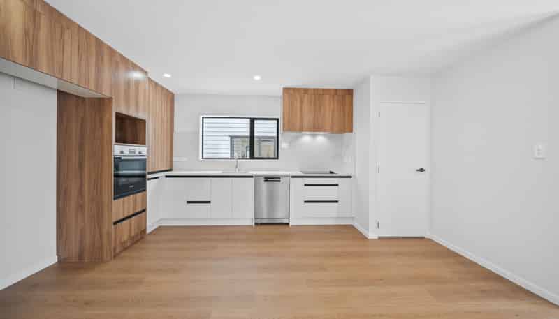 2/9 Wilson Place, Papakura