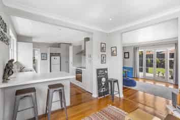 1612 Great North Road, Waterview