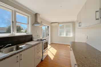 15 Allens Rd, Allenton