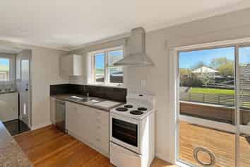 15 Allens Rd, Allenton