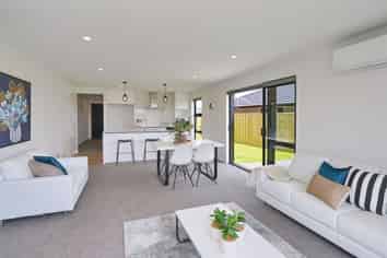 7 Jasmine Street, Woodend