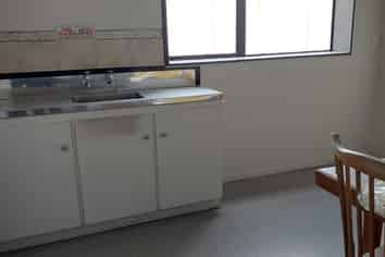 Maximum Warehouse & Minimum Office