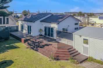 25 Hall Place, Foxton Beach