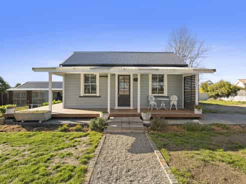 4 Robinson Street, Rakaia