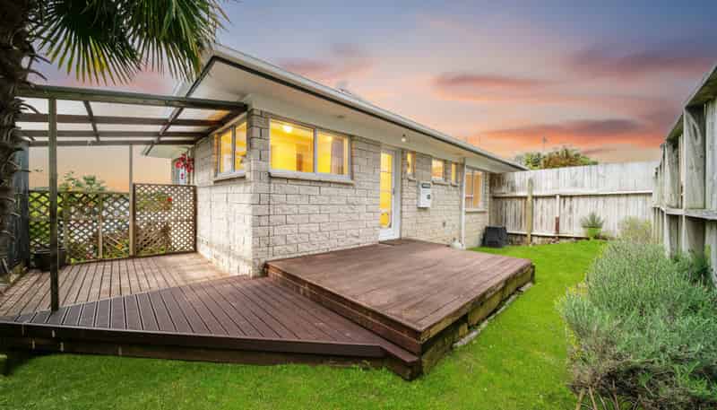 1/24 Stredwick Drive, Torbay