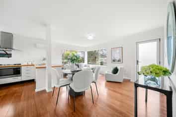 1/24 Stredwick Drive, Torbay
