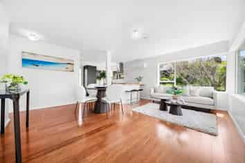 1/24 Stredwick Drive, Torbay