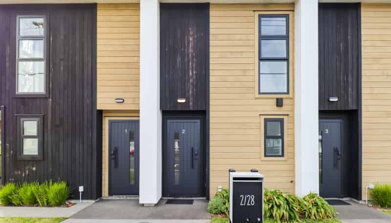 2/28 Fitzherbert Road, Wainuiomata
