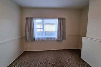 B/128 Cranford Street, Saint Albans