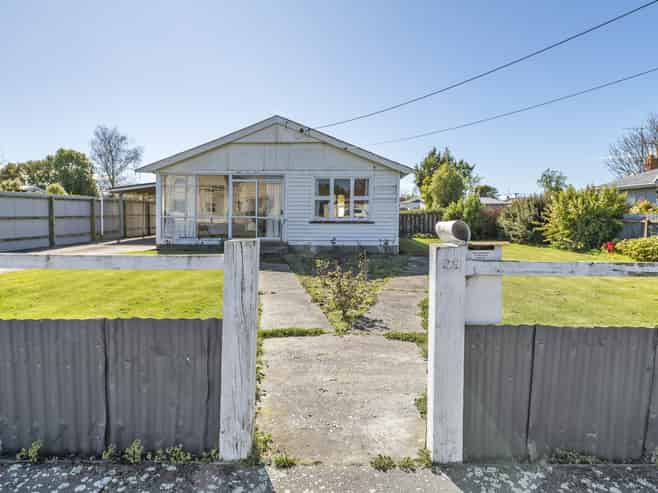 89 High Street, Southbridge