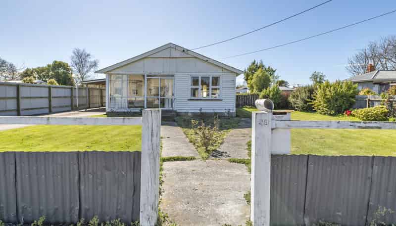 89 High Street, Southbridge
