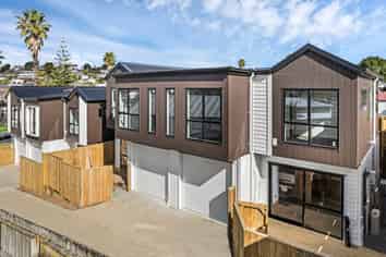 Lot 4/29 Caribbean Drive, Unsworth Heights