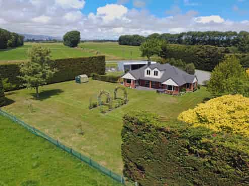 244 Greenpark Road, Lincoln