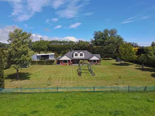 244 Greenpark Road, Lincoln