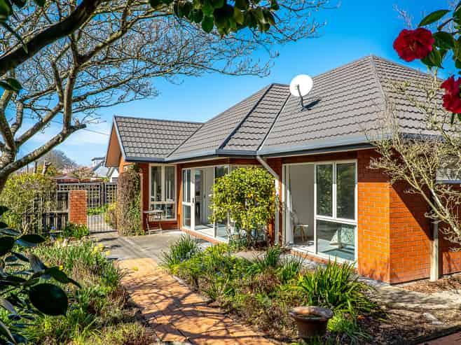 23 Wittys Road, Avonhead