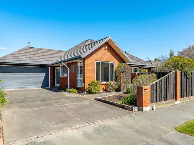 23 Wittys Road, Avonhead