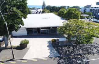 A Grade Office Building – Profile & Parking