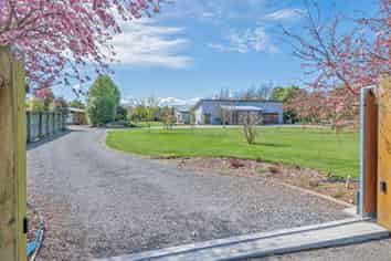 22C Leeston And Lake Road, LEESTON