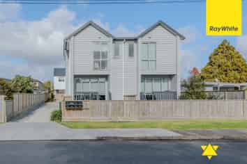 7/51 Wharf Road, Te Atatu Peninsula