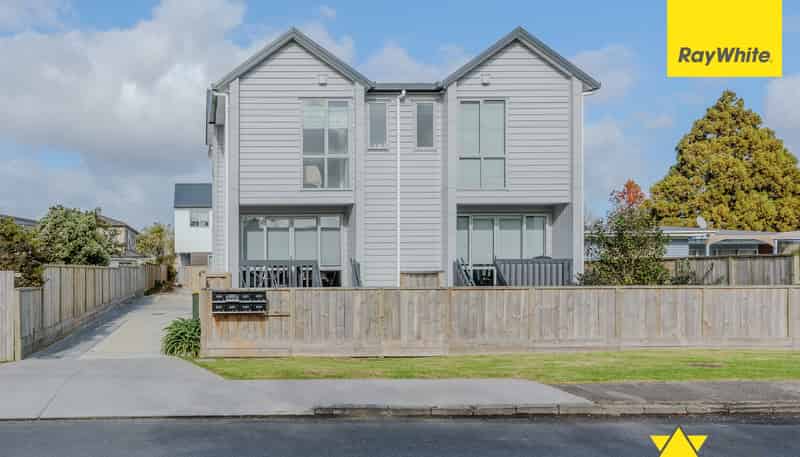 7/51 Wharf Road, Te Atatu Peninsula