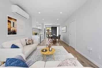 7/8 Bagnall Avenue, Point England