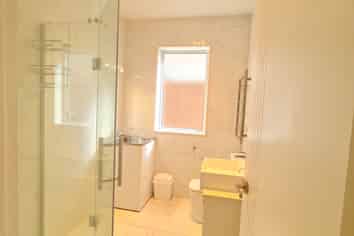 5 Bruckless Drive, Flat Bush