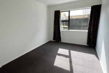 6/150 Firth Street, Hamilton East