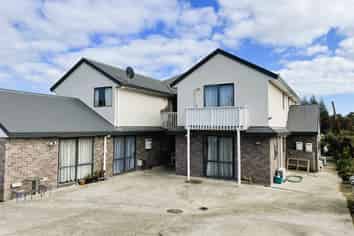 66 Tawa Street, Melville