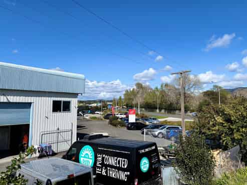 High-profile Jellicoe Street location!