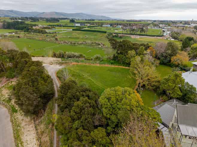 2 Three Paddock Lane, Fitzherbert