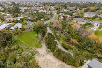 2 Three Paddock Lane, Fitzherbert