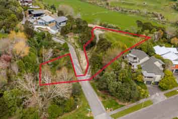 2 Three Paddock Lane, Fitzherbert