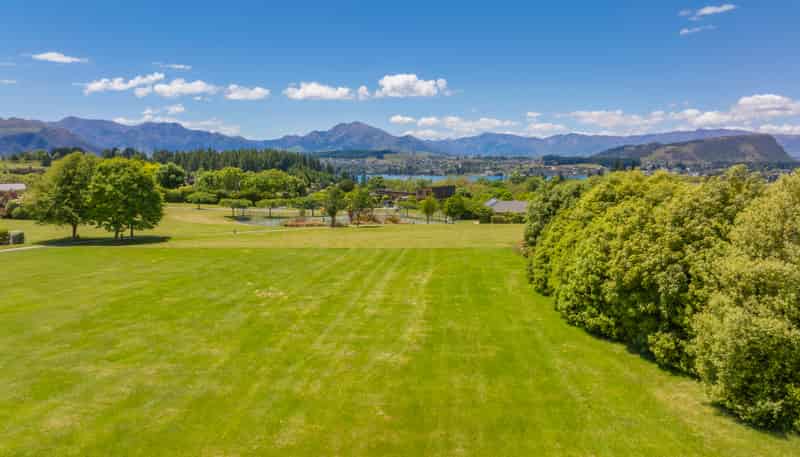 14 Elderberry Crescent, Wanaka
