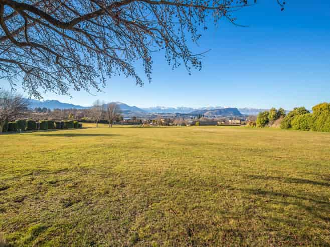 14 Elderberry Crescent, Wanaka